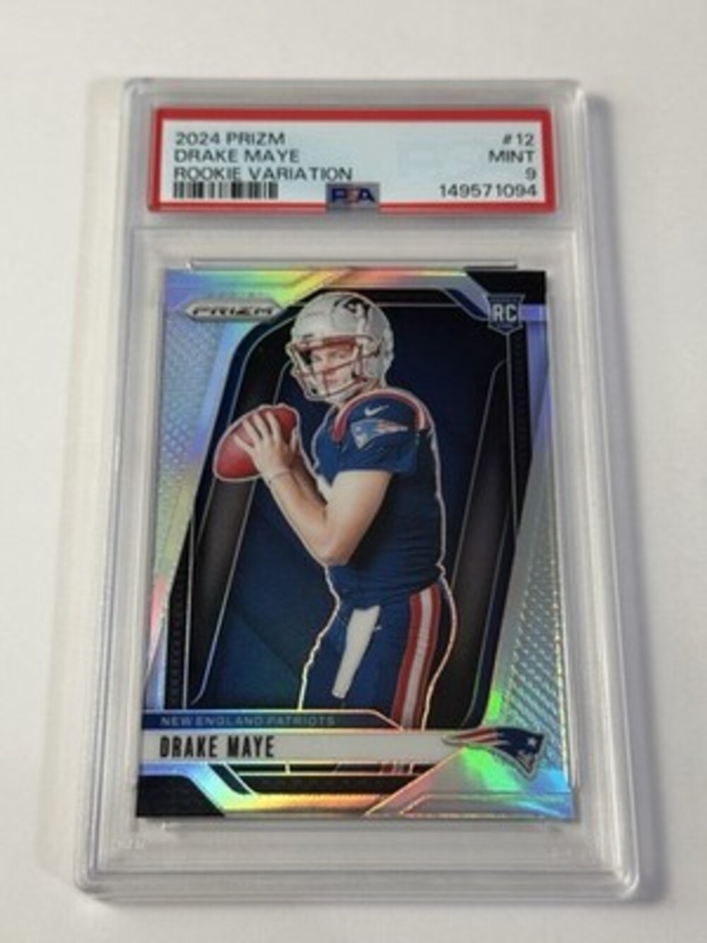 Drake Maye Panini 2024 Prizm Silver Prizm ROOKIE #12 PSA 9 New England Patriots